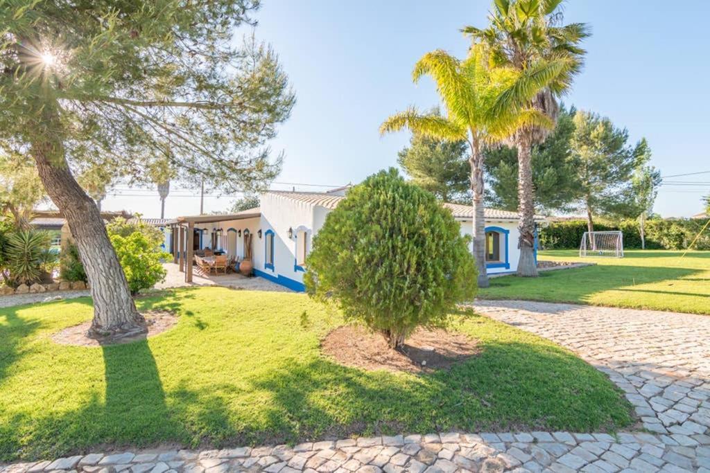 Villa Charme ペラ エクステリア 写真